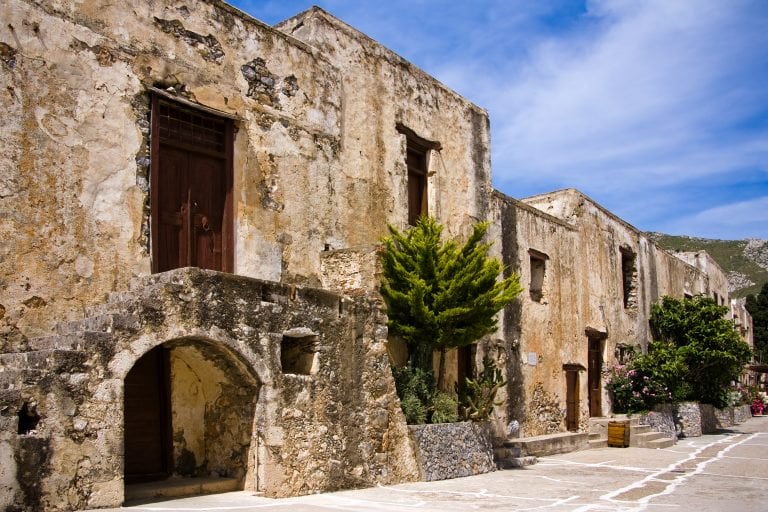Dorf kaufen in Spanien