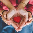 LOTTO-Gewinn spenden: Sach-, Geldspenden & Umsatzsteuer